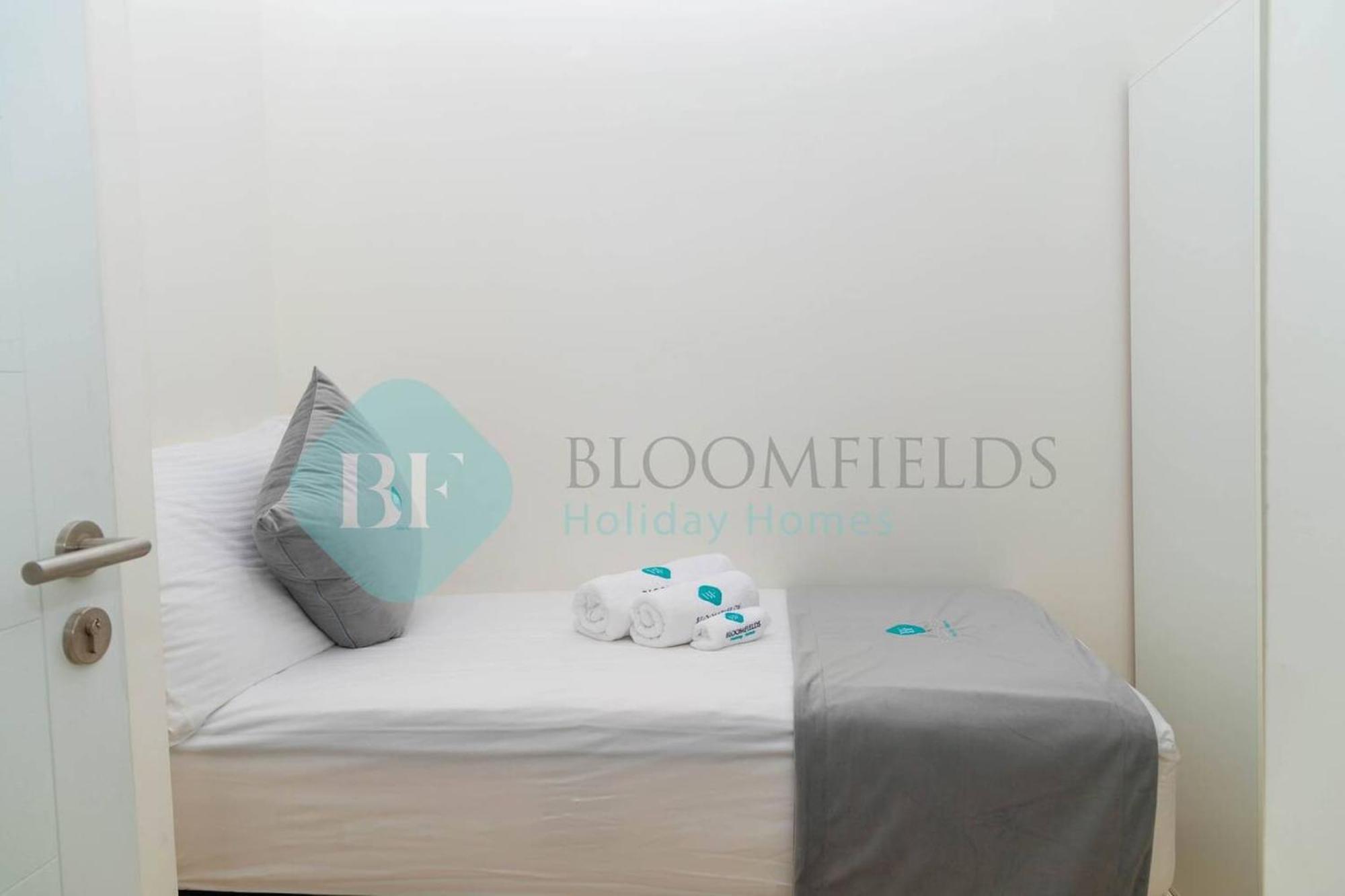 Bloomfields 2Brmaid Address Beach Fujairah Bagian luar foto